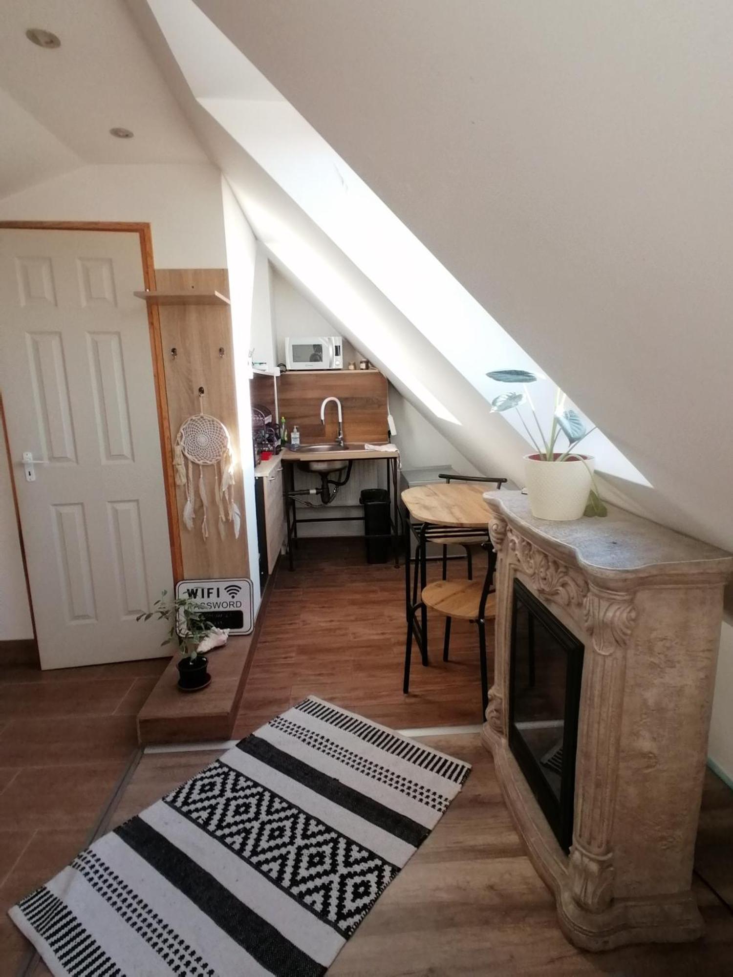 Ujkapu Sunshine Apartments Дьор Екстериор снимка