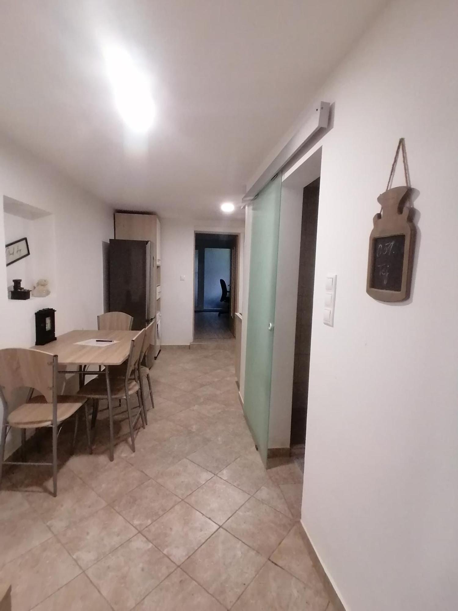 Ujkapu Sunshine Apartments Дьор Стая снимка