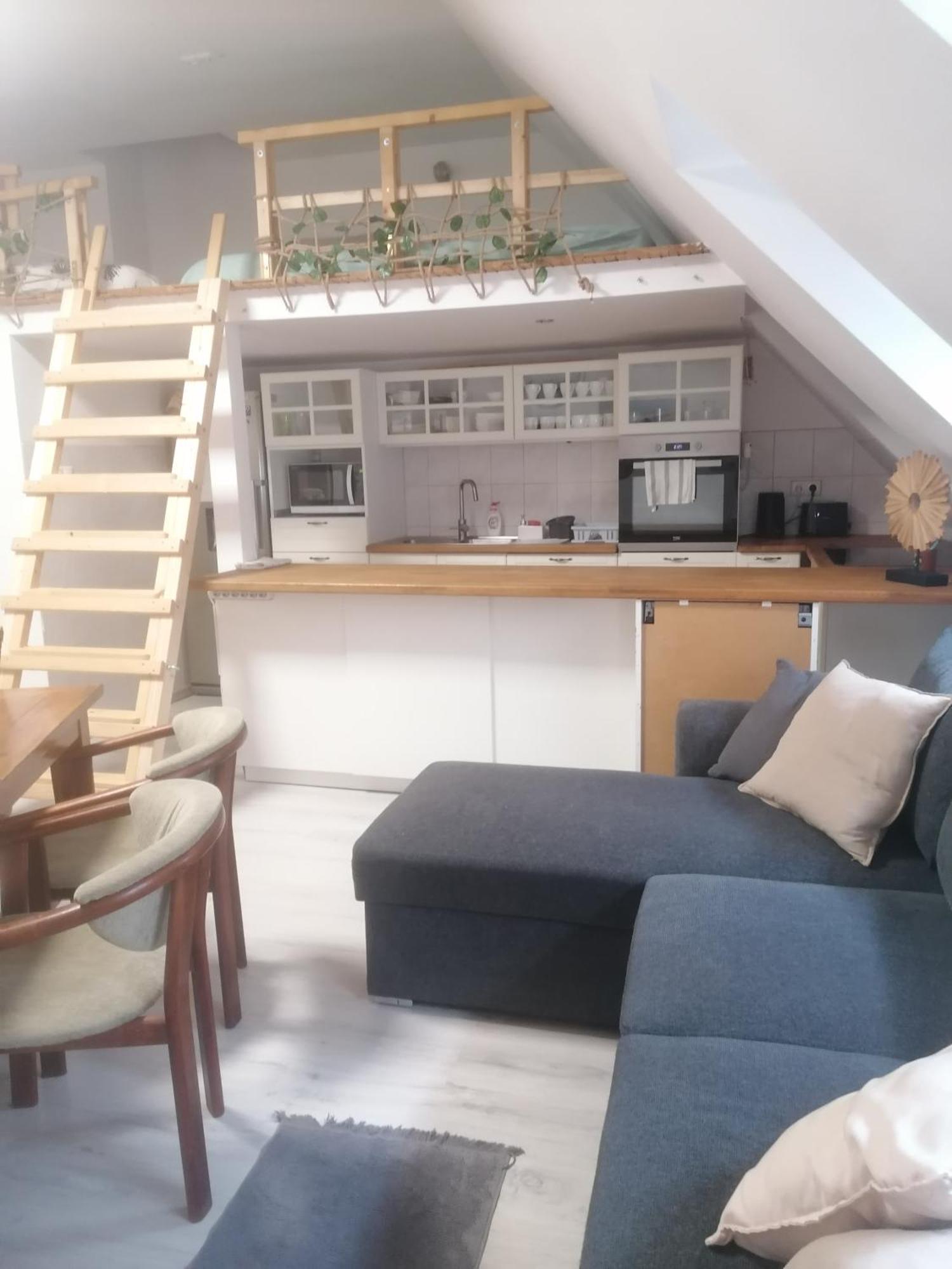 Ujkapu Sunshine Apartments Дьор Екстериор снимка